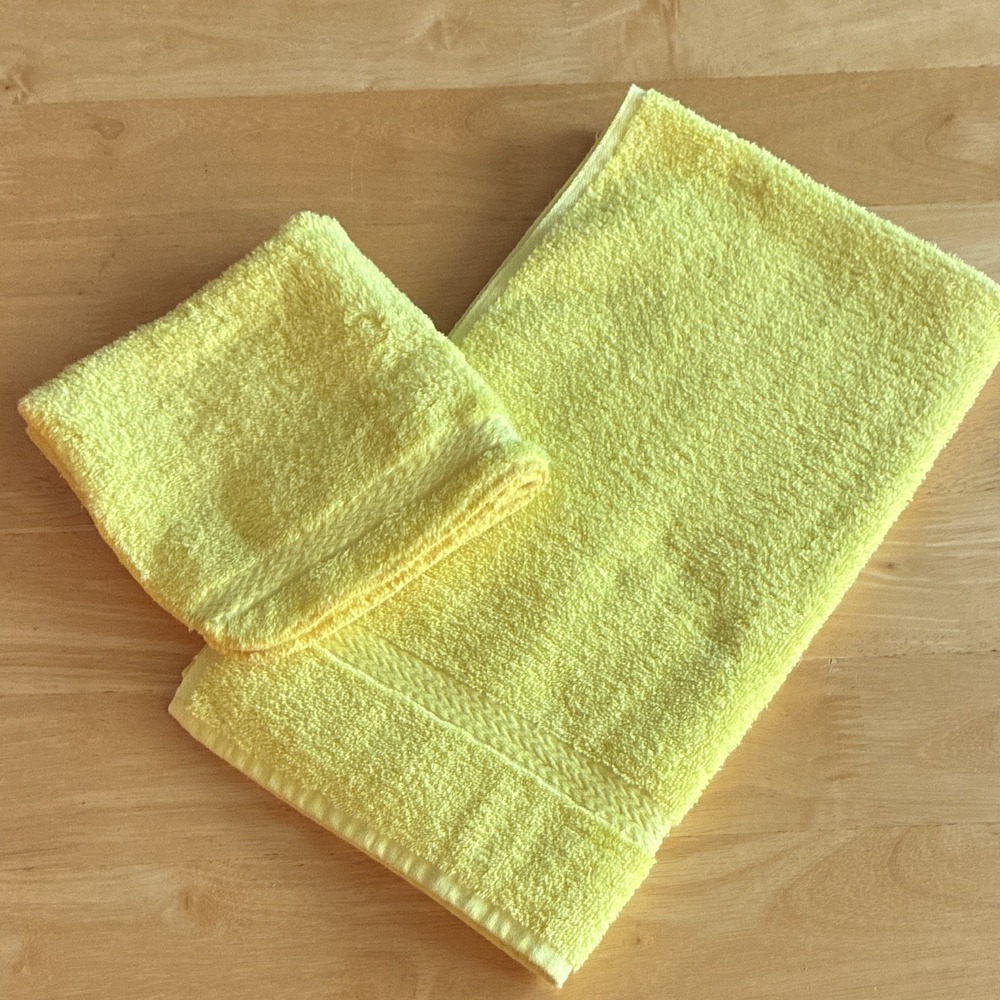 VTGTastemaker Ultra Touch Yellow Solid Textured Towel Set2pc HandTowel/Washcloth